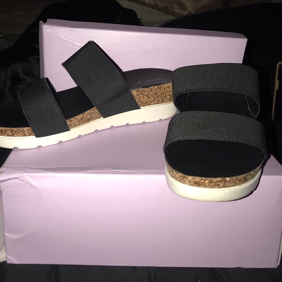 madden girl nikki wedge sandal